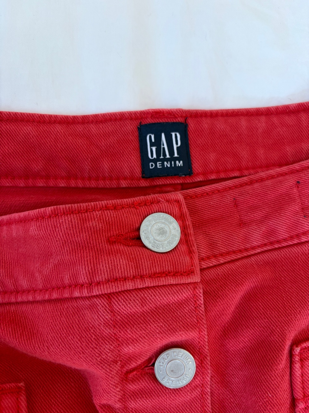 GAP Red Denim Button-Front Skirt - Picture 2 of 4